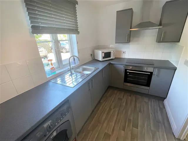Coopers Court, photo 3