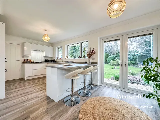Wimborne Road East, Ferndown, Dorset, BH22, photo 1