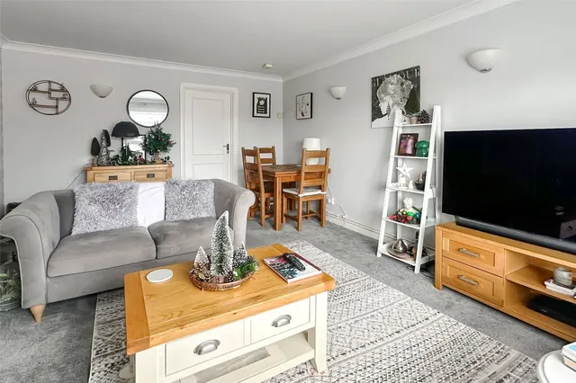 Rustington, Littlehampton, BN16, photo 3