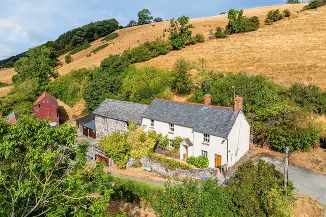 Llanfechain, SY22, photo 1