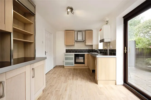 Photo 2 — North Star Drive, Leighton Buzzard, Bedfordshire, LU7