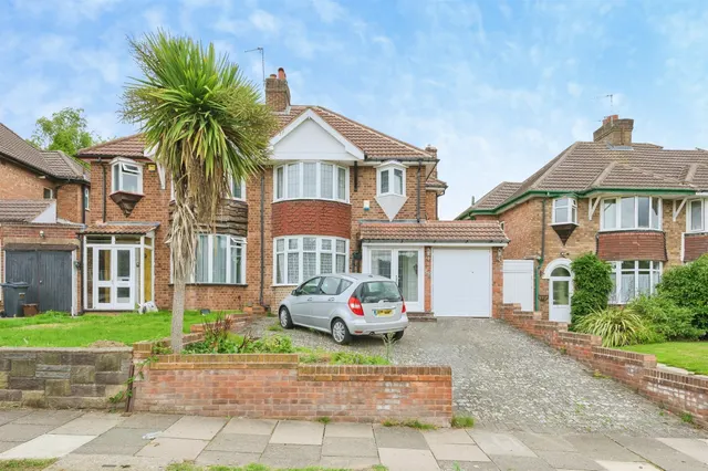 Berwood Farm Road, Sutton Coldfield, photo 1
