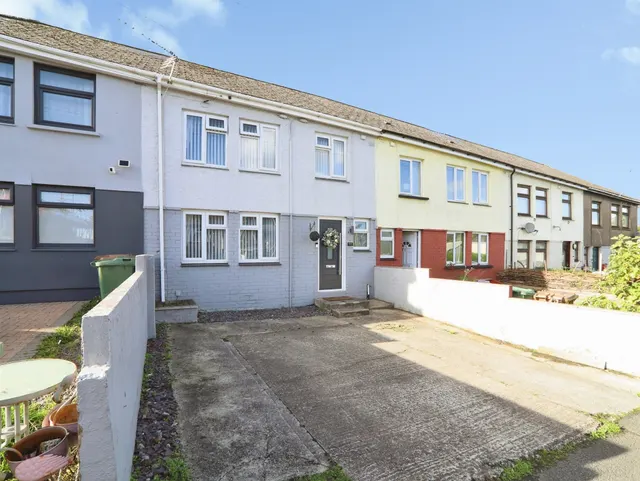 First Avenue, Caerphilly, CF83, photo 1
