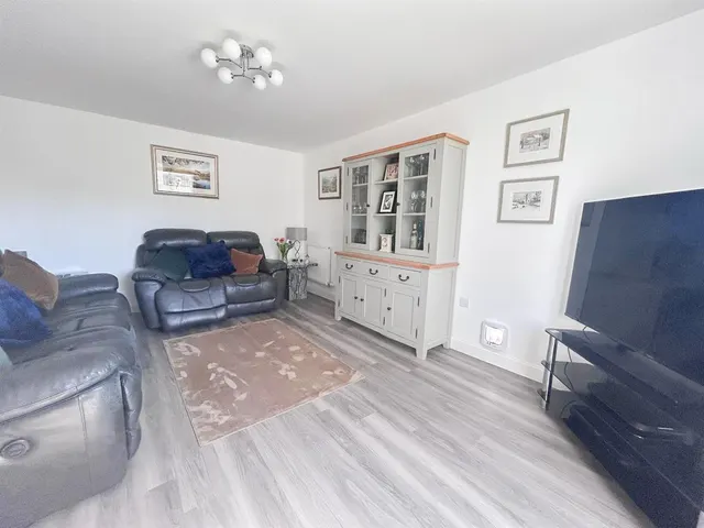 Photo 3 — Luffield Drive, Bexhill-On-Sea, TN39 4GD