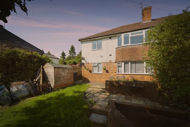 London Road, High Wycombe, HP11, photo 1