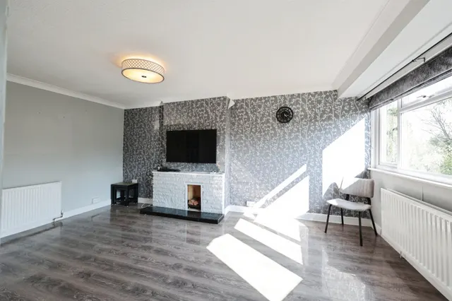 London Road, High Wycombe, HP11, photo 2