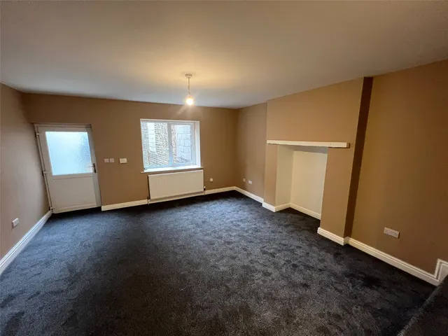 Market Street, Whitworth, OL12, photo 2