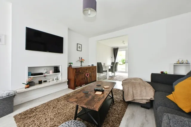 Photo 2 — Standenhall Drive, Burnley, Lancashire, BB10