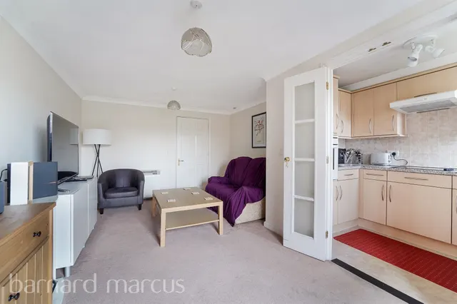 Kingston Road, Epsom, KT19, photo 3