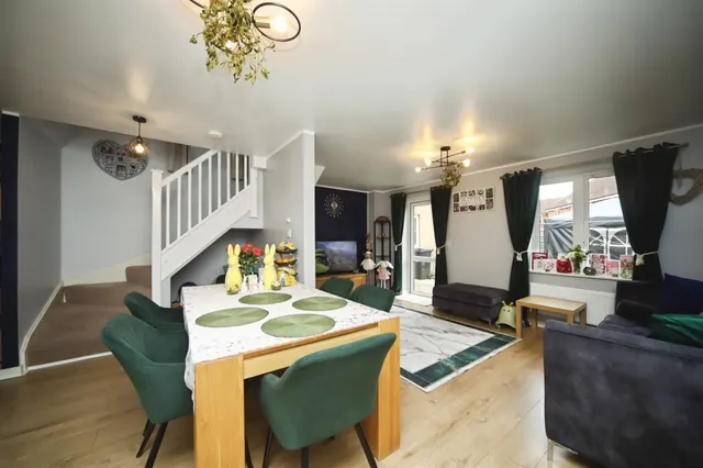 Catalana Way, Bridgwater, TA6, photo 2