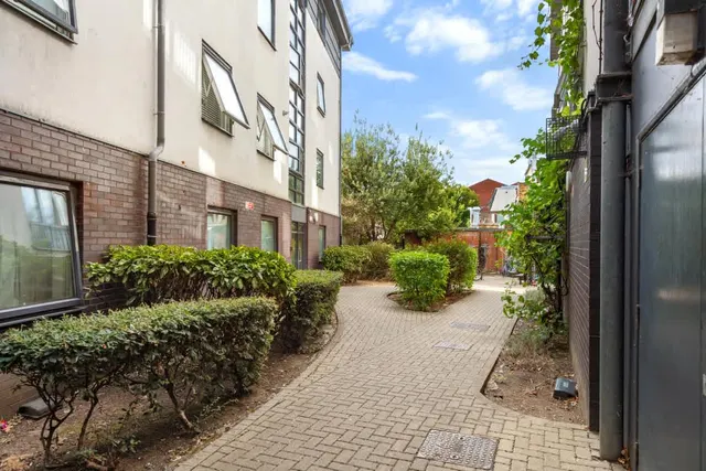 Tottenham Green East London, N15, photo 2