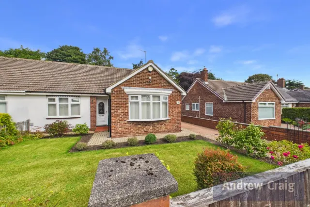 Lyndon Drive, East Boldon, NE36, photo 1