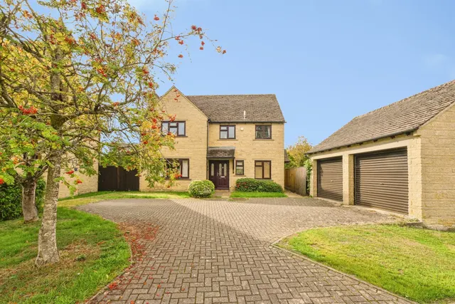 Crabtree Park, Fairford, GL7, photo 1