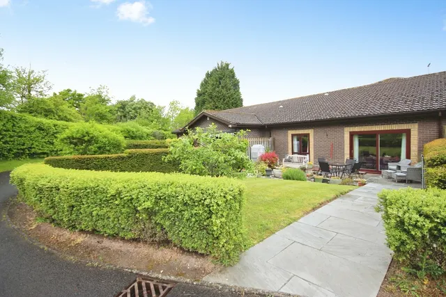Stoneleigh Road, Bubbenhall, CV8, photo 1