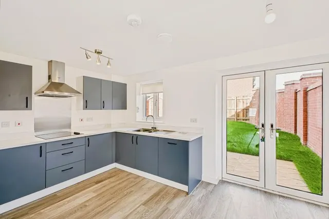Wheatsheaf Close, Wellingborough, NN8, photo 2