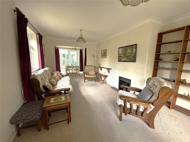 Photo 3 — Down Lodge Close, Alderholt, Fordingbridge, Hampshire, SP6 3JA