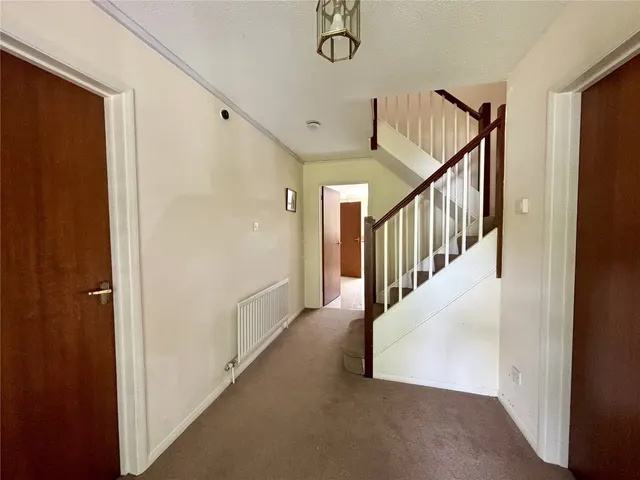 Photo 2 — Down Lodge Close, Alderholt, Fordingbridge, Hampshire, SP6 3JA