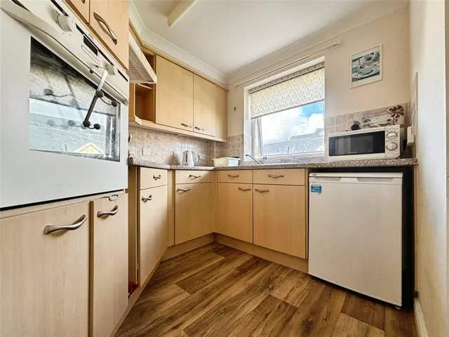 Old Westminster Lane, Newport, PO30, photo 3
