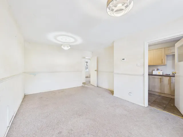 Linton Close, Tadley, RG26, photo 2
