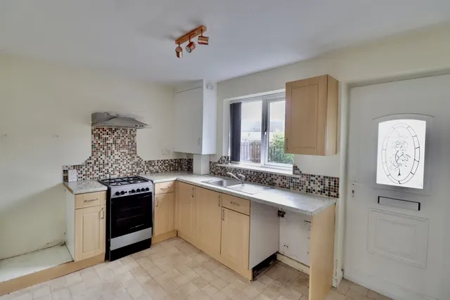 Natty Fields Close, Halifax, HX2, photo 3