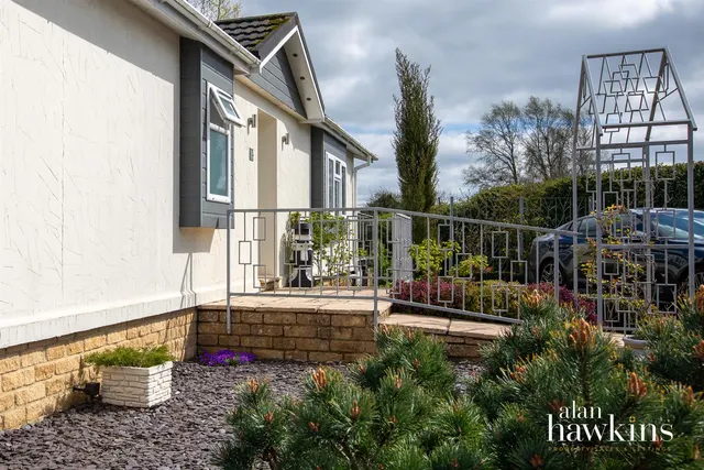 Lillybrook Estate, Lyneham, photo 2
