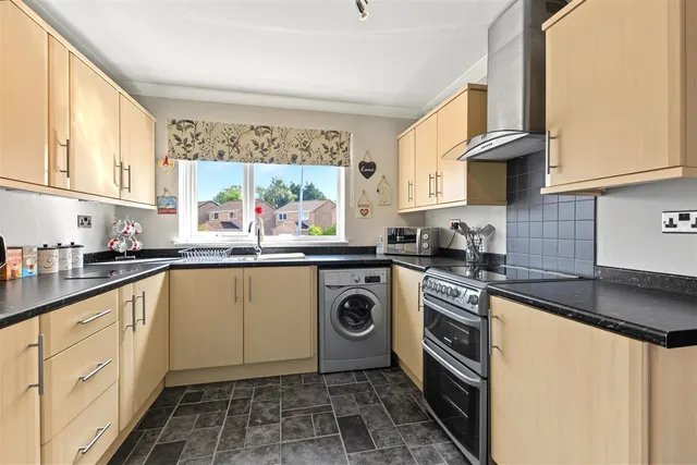Wollaton Paddocks, Nottingham, NG8, photo 3