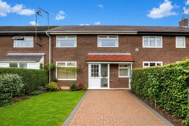 Delamere Road, Handforth, Cheshire, SK9, photo 1