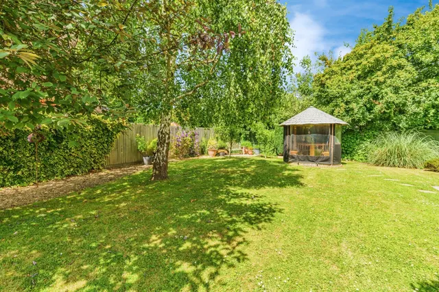 Swan Court, South Chailey, Lewes, photo 1
