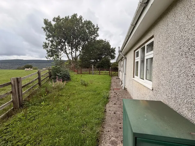Glyn Mill Cottages, Mountain Hare, CF48, photo 3