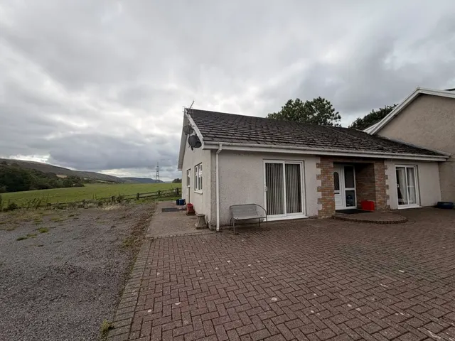 Glyn Mill Cottages, Mountain Hare, CF48, photo 1