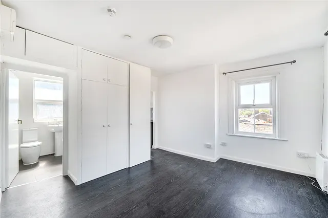 Blunt Road, South Croydon, CR2, photo 3