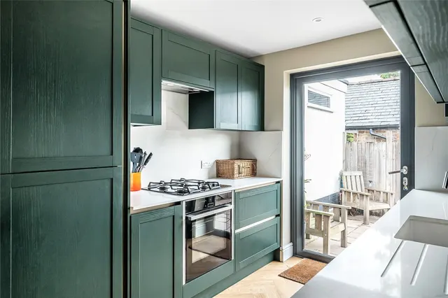 Flanchford Road, Reigate, RH2, photo 2