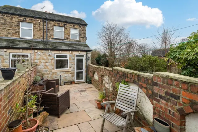 Photo 2 — Gomersal Lane, Little Gomersal BD19 4JQ