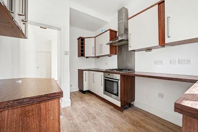 Photo 2 — Harefield Road, Coventry, CV2
