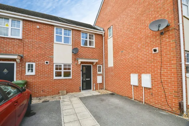 Morris Crescent, Stockton-On-Tees, photo 1