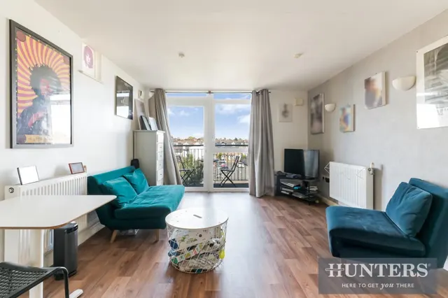 Brownell Place, London, W7, photo 3