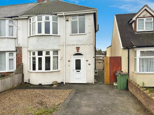 Harborough Road, Oadby, LE2, photo 1