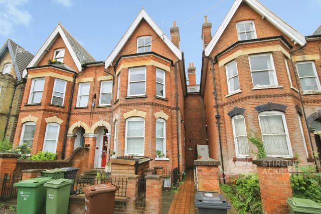 York Road, Guildford, GU1, photo 1