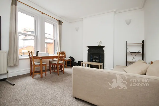 York Road, Guildford, GU1, photo 3