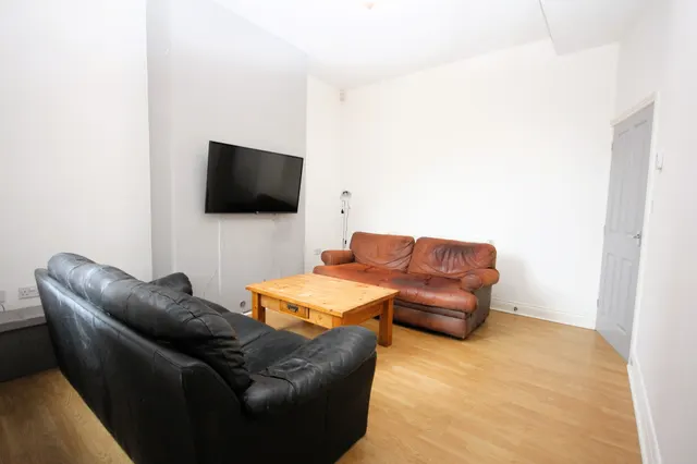 Shelley Road, Preston, Lancashire, PR2 2DB, photo 1