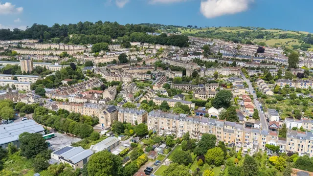 Kensington Place, Bath, BA1, photo 2