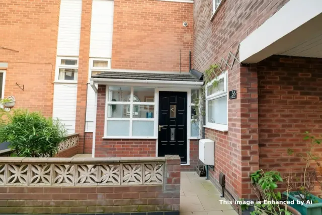 Budworth Walk, Wilmslow, photo 1