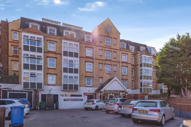 Ashby Place, Southsea, photo 1