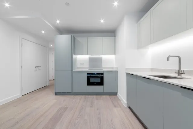 Ellipse House, Custom House, E16, photo 3