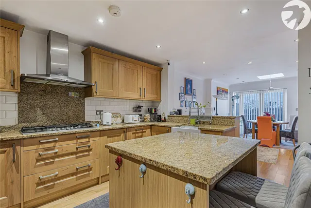 Bellingham Road, London, SE6, photo 2