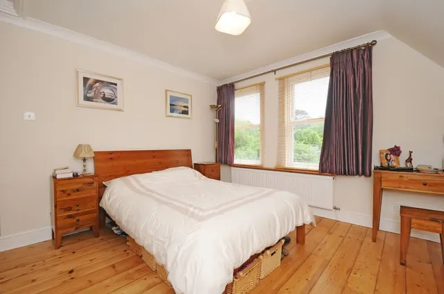 Photo 3 — Worple Road, Wimbledon, London, SW19
