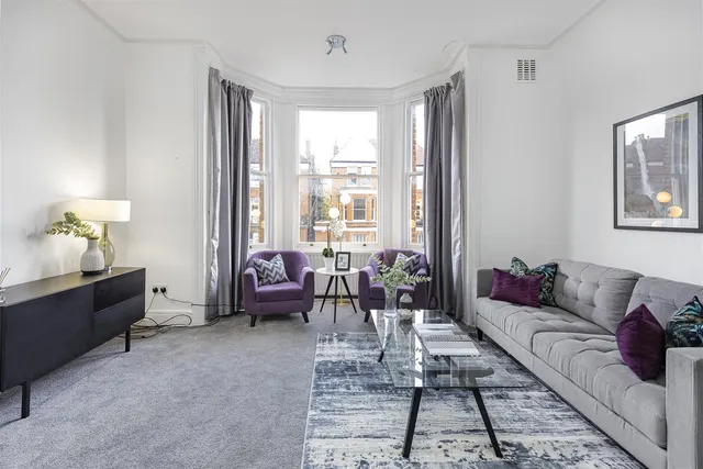 Canfield Gardens, South Hampstead, London NW6 3DY, photo 1
