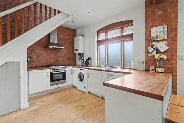 James Street, Blaby, LE8, photo 2