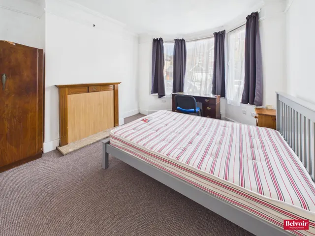 Photo 3 — Hill Road, Chelmsford, Essex, CM2