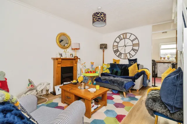 Quarry Close, Shipton Gorge, DT6, photo 2